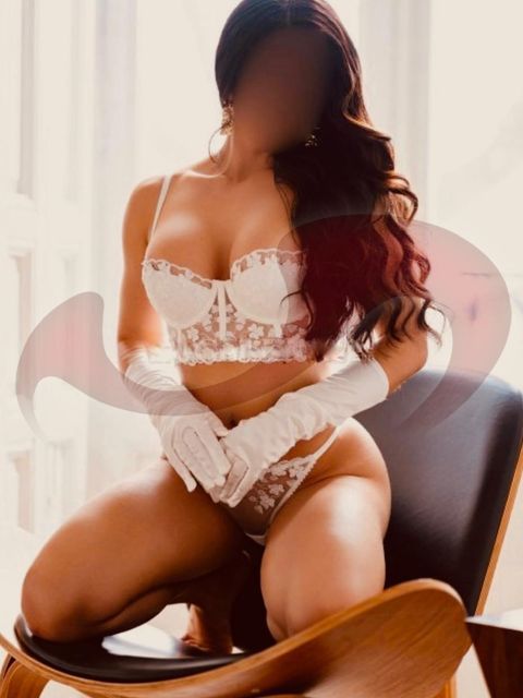  - Girls | Models | Callgirls:  Alexia HOT BRASIL  in Oberösterreich  / Ried im Traunkreis , Voitsdorferstrae 16 
