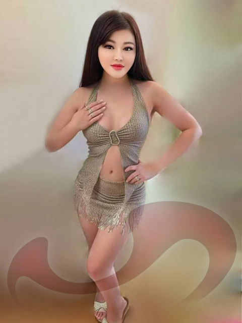  - Asia Girls:  Asia Girl Bella  in Oberösterreich  / Kremsmnster , Gustermairberg 86 