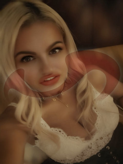  - Girls | Models | Callgirls:  Alena  in Wien  / Wien , Wagramerstrae 242 